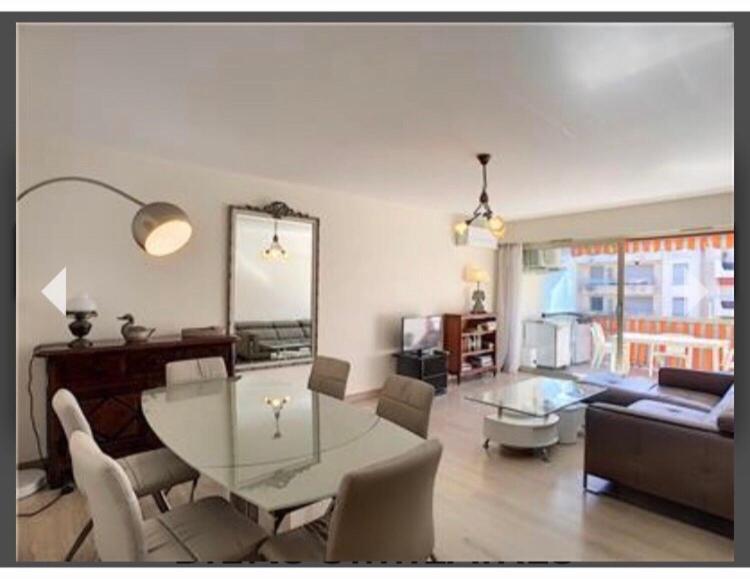 Triere Apartment อองทีบส์ ภายนอก รูปภาพ