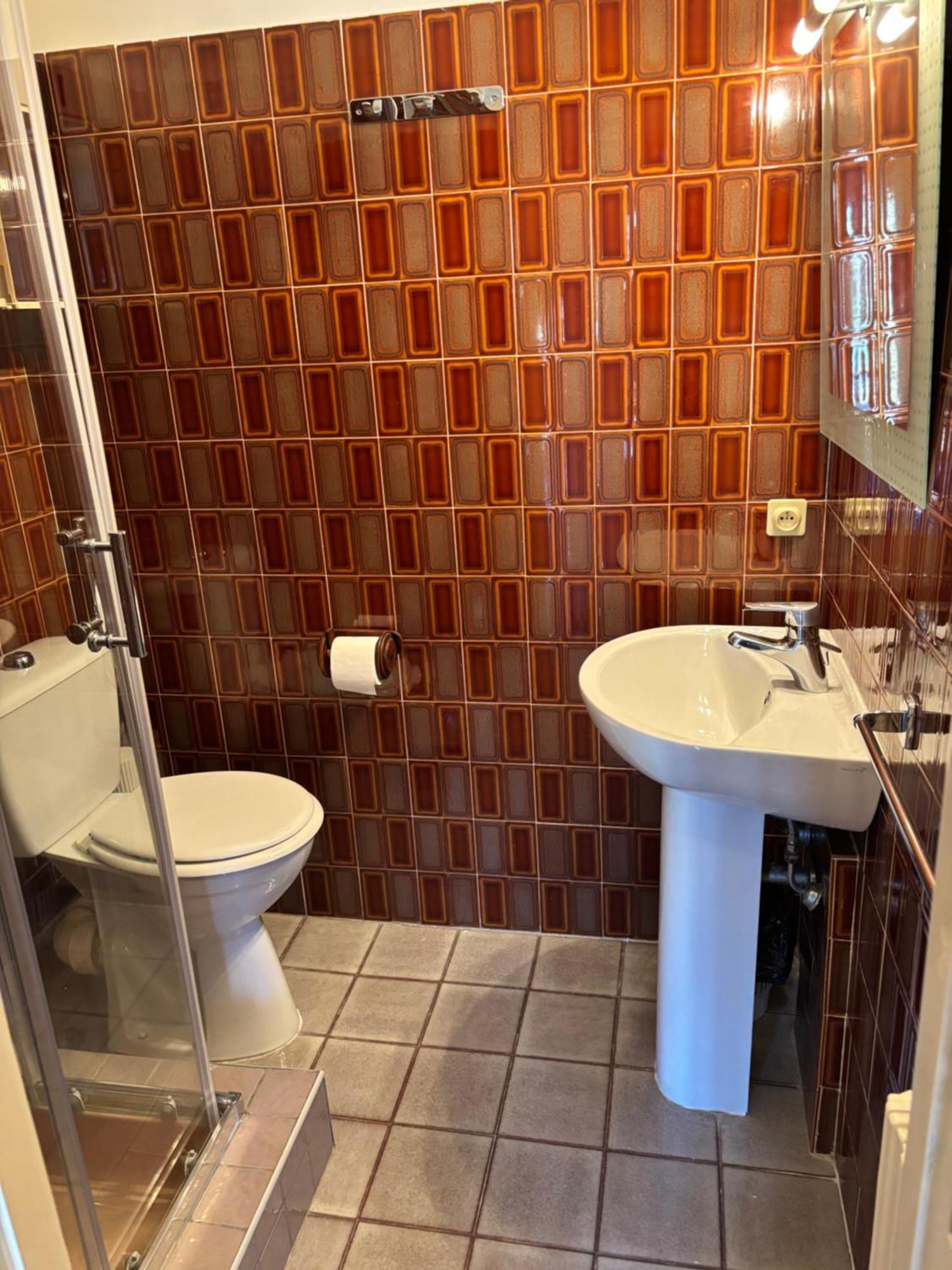 Triere Apartment อองทีบส์ ภายนอก รูปภาพ